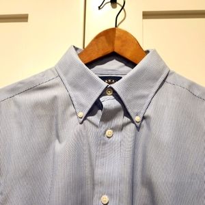 New Men's Dress Shirt - Eagle- sz L, Never Worn